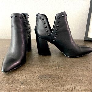 Only worn  twice